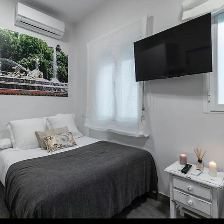 Estudio Plaza Neptuno Madrid Exteriör bild