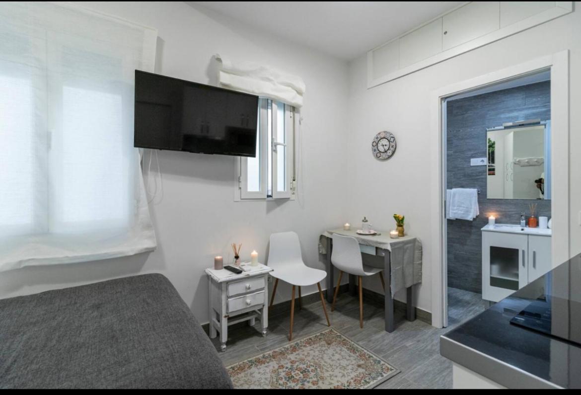 Estudio Plaza Neptuno Madrid Exteriör bild